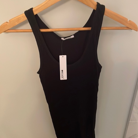 DOUBLE U TANK IN BLACK LA Made from Revolve size small - Picture 1 of 2